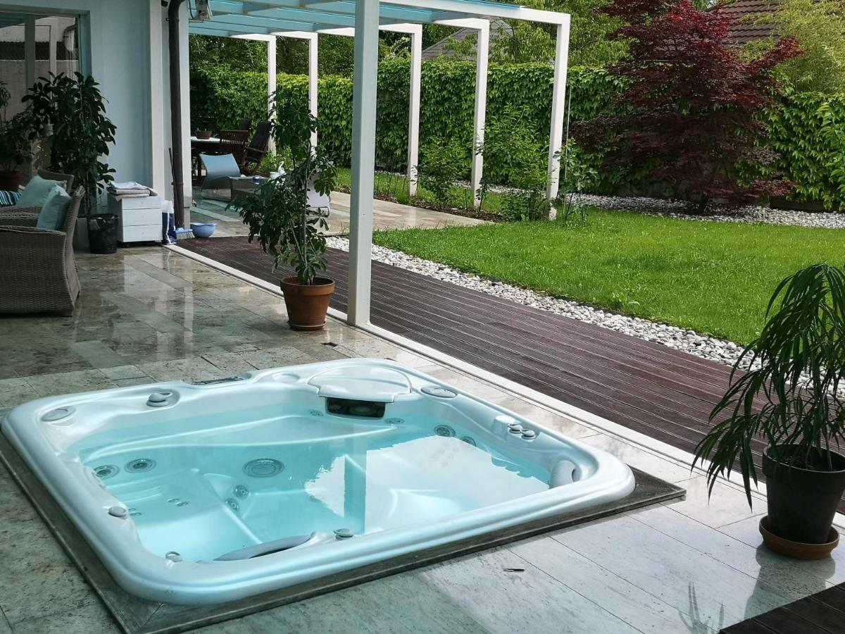 Homestay Free Park&Bikes Ljubljana Exterior photo